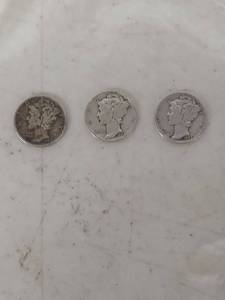 lot 3588 image: (3) 1942 Mercury Dimes - P-D-S Mint Marks