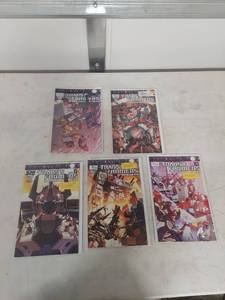 lot 3612 image: Transformers Dark Cybertron - More Than Meets The Eye Comic Set