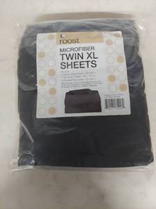 lot 1016 image: Roost Black Microfiber Twin XL Sheet Set