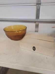lot 3878 image: Amber Glass Punch Bowl with Floral Pattern and cups
