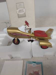 lot 4055 image: 1958 Murray Atomic Missile Model Plane