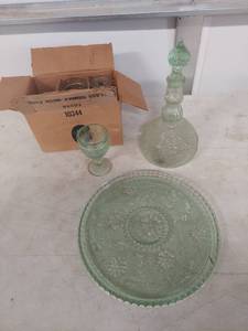lot 4056 image: Green Glass Decanter Set with Floral Design