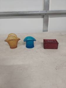 lot 4060 image: Decorative Glass Collection - Hat, Basket & Box Set