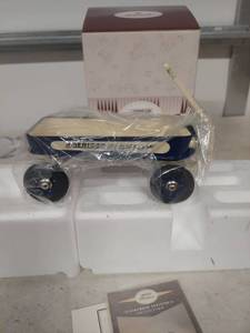 lot 4067 image: Hallmark Kiddie Car 1935 American Airflow Coaster Wagon