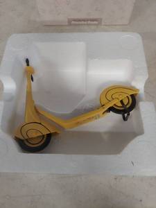 lot 4104 image: 1937 Murray Steelcraft Streamline Scooter Model
