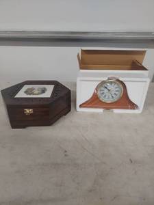 lot 4108 image: Decorative Wood Box with Mantel Clock