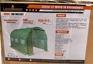lot 5318 image: W&nbspLHR-HSTG03 - LHR-WG1207 - 12ft Walk-In Greenhouse - Unused
