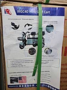 lot 2320 image: IRGC40 Mini Golf Cart Electric Vehicle with LED Display (Green)