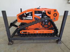 lot 2449 image: Starvox SV-750P Remote Control Lawn Mower  Snow Pusher