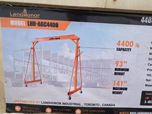 lot 2737 image: LandHonor 4400lb All-Steel Gantry Crane