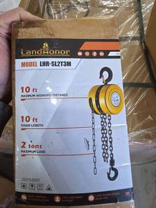 lot 2772 image: LandHonor 2-Ton Chain Hoist LHR-SL2T3M