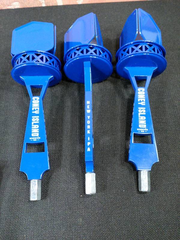 lot 74 image: Coney Island Metal Beer Tap Handles