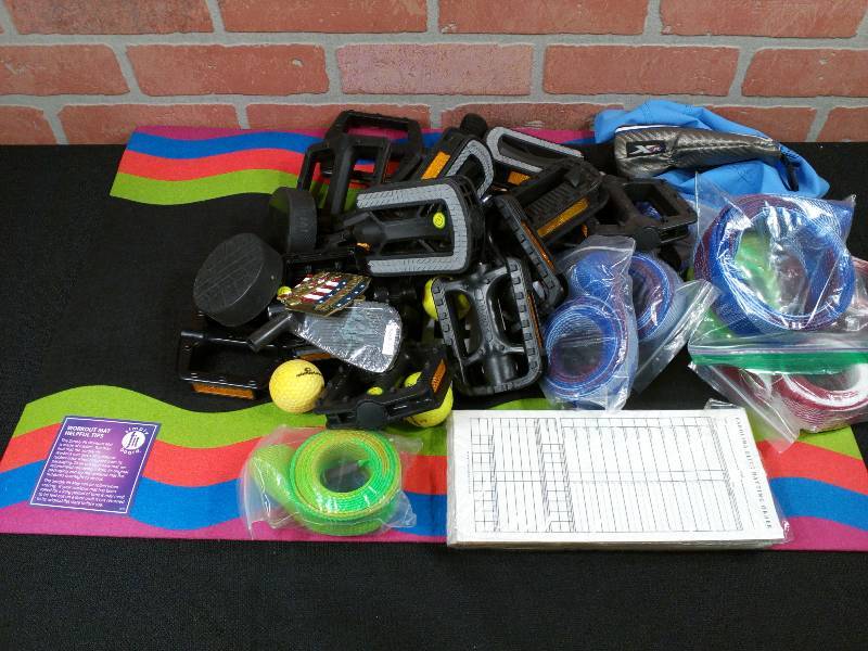 lot 120 image: Sporting Goods Lot - Bicycle - Fishing - Golf - Workout Mat