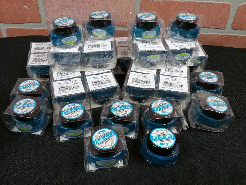 lot 152 image: Aladdin Calli & Co. Calligraphy Ink For Steel Nub or Brush Pens