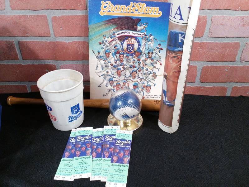lot 154 image: Royals Baseball Memorabilia Circa 1980s