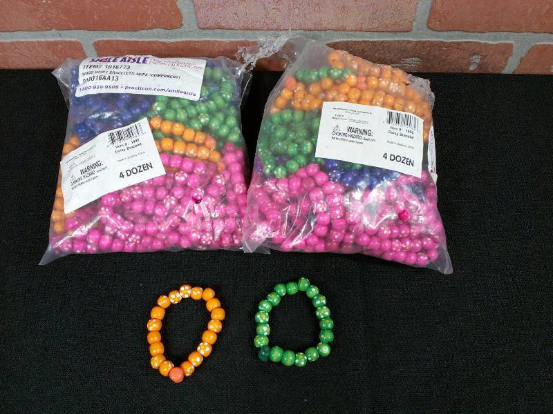lot 201 image: Wood Bead Daisy Bracelets