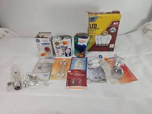lot 50 image: Mixed Light Bulb Lot - GE, Sylvania, ACE LED Collection many missing