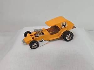 lot 69 image: 1970s ICE Formula 1 Racing Car Model 