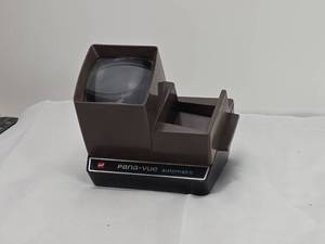 lot 94 image: GAF Pana-Vue Automatic Slide Viewer