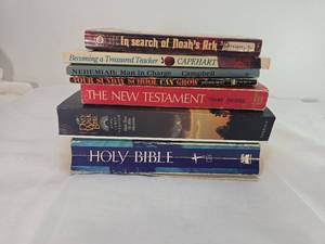 lot 135 image: Religious Book Collection - 8 Volume Set