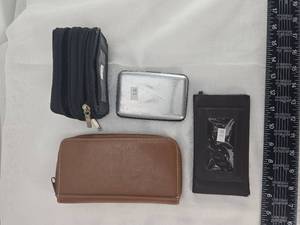 lot 152 image: Mixed Wallet and Card Case Collection