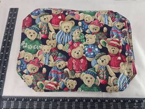 lot 153 image: Holiday Teddy Bears placemats set of 4