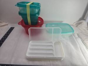lot 159 image: Tupperware Food Storage Container Set
