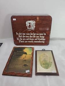 lot 165 image: Inspirational Wall Plaque Collection