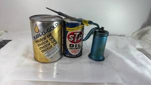 lot 181 image: Kan-O-Gold Motor Oil Can and STP Treatment Set