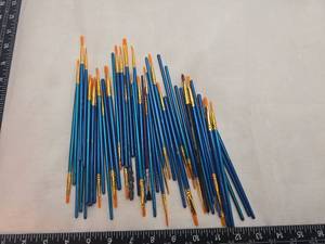 lot 212 image: Metallic Blue Artist Paint Brush Set