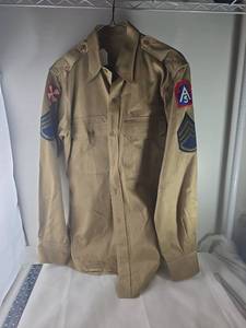 lot 214 image: WWII US Army 5th Army Khaki Uniform Shirt