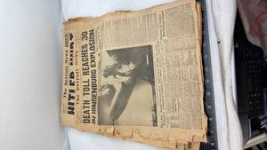lot 224 image: 1960s Historical Newspaper Collection - Kennedy Era Headlines