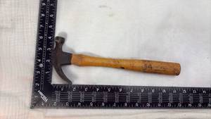 lot 239 image: Wooden Handle Cross-Pein Hammer