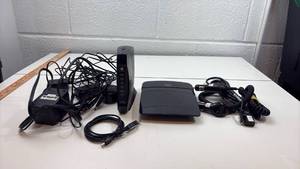 lot 252 image: Cisco E2500 N600 Dual-Band Router with Cables