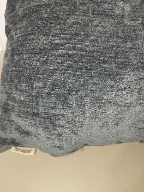 lot 41336 image: Pier1 Imports Bluen16x16 decorative pillow 