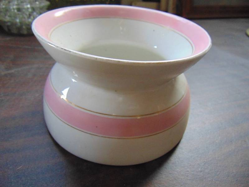 lot 1699 image: Banded Pottery - Marked