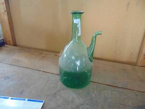 lot 2009 image: Princess House Wine Decanter