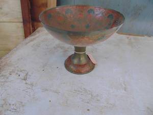 lot 1794 image: Brass Decor Piece