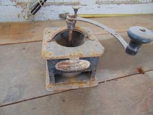 lot 1799 image: Coffee Grinder