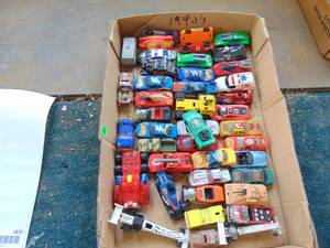 lot 1837 image: Selection of Matchbox and Other Diecast