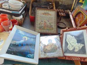 lot 1844 image: Selection of Religous Pictures