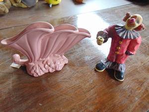 lot 1894 image: Vase and Clown Figurine