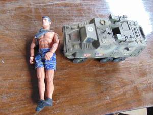 lot 1895 image: GI Joe Vehicle  - not sure if Figure is Joe or not 