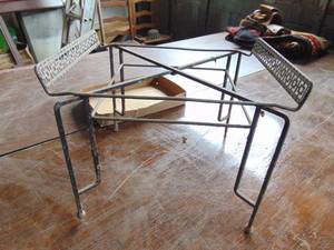 lot 1913 image: Settee  Foot Rest - - - we have the plywood as well