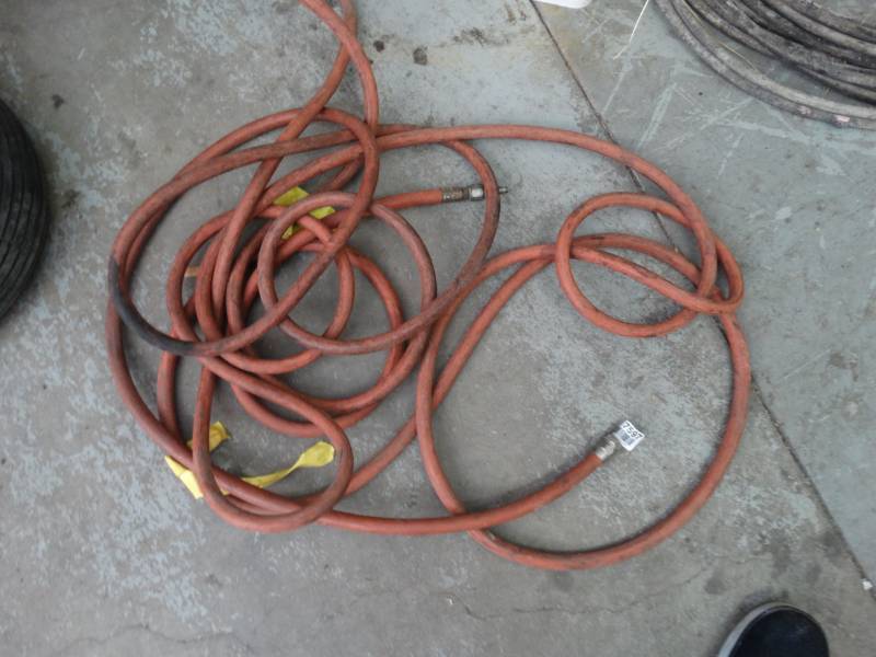 lot 7597 image: Air hose.