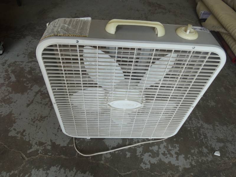 lot 7608 image: Lasko fan.