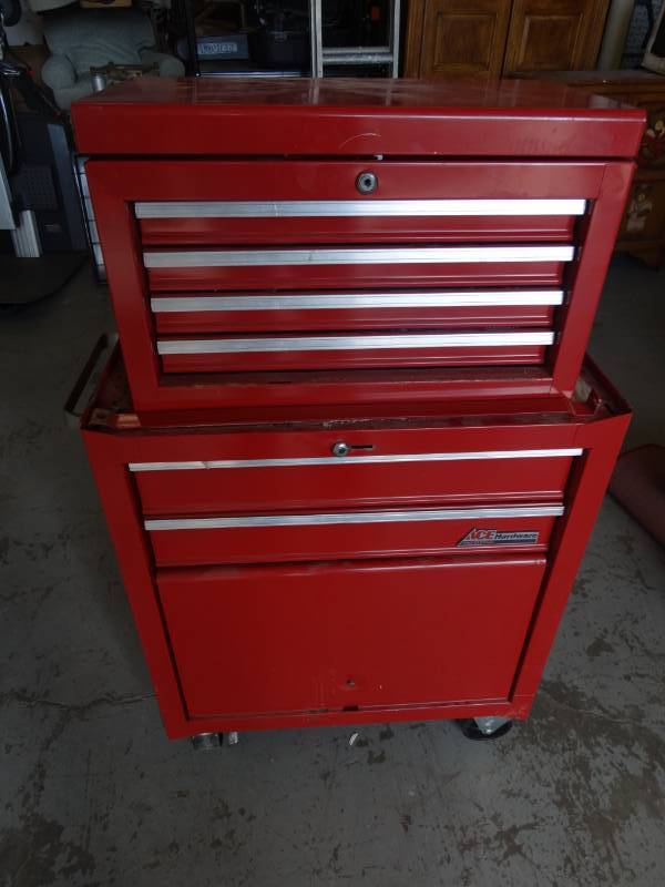 lot 7609 image: Ace hardware upper & lower toolbox on wheels wcontents.