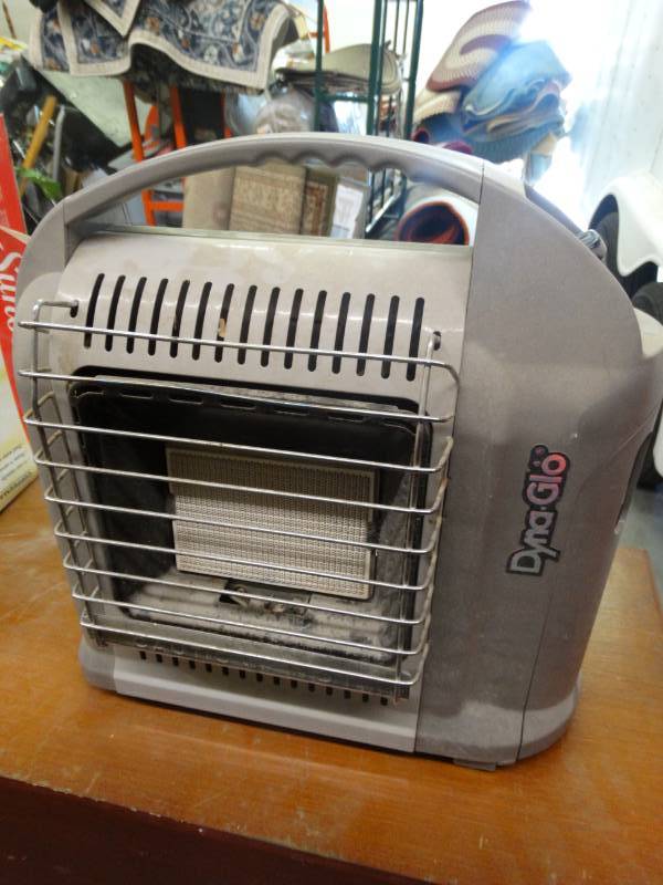 lot 7625 image: Dyna glo heater.