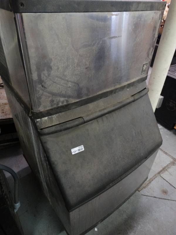 lot 7731 image: Manitowoc ss commercial ice machine- 115 volt