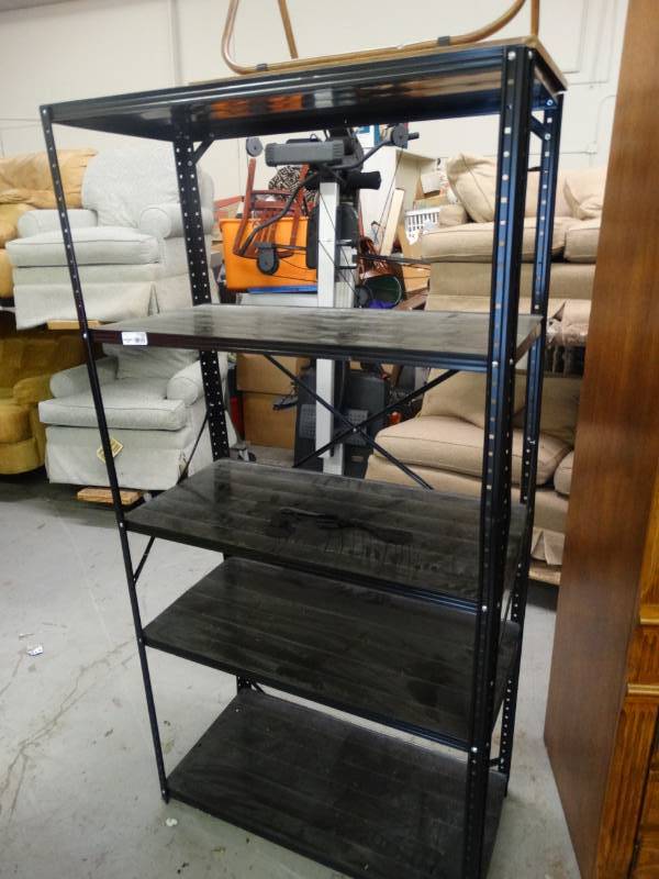 lot 7750 image: Metal shelf 5 shevle.